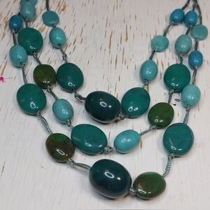 Triple Strand Shades of Green Chunky Glass Bead Necklace French Knots Jewelry